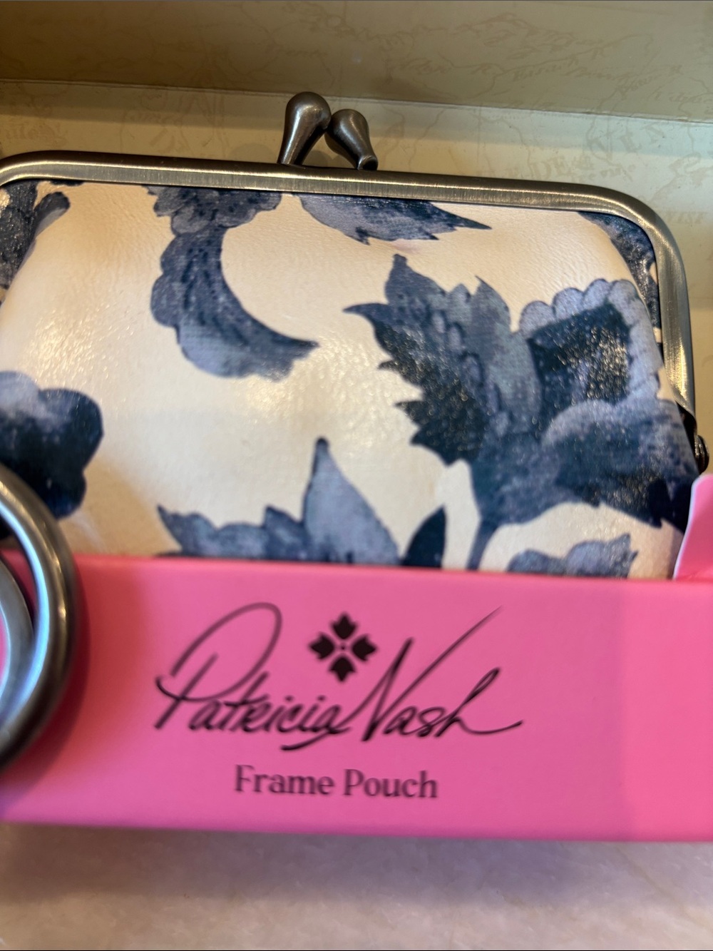 Patricia Nash Navy Floral Frame Key Pouch gift able. - Picture 2 of 2